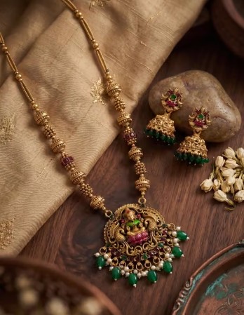 Temple Peacock Nakshi Necklace Set