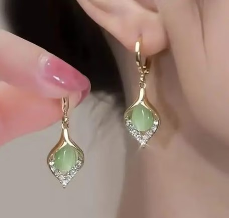 Green Leaf Crystal Earrings